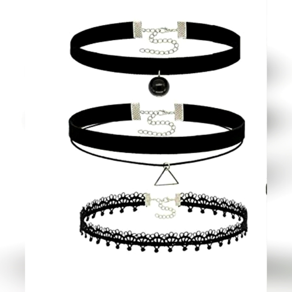 3 velvet choker necklaces